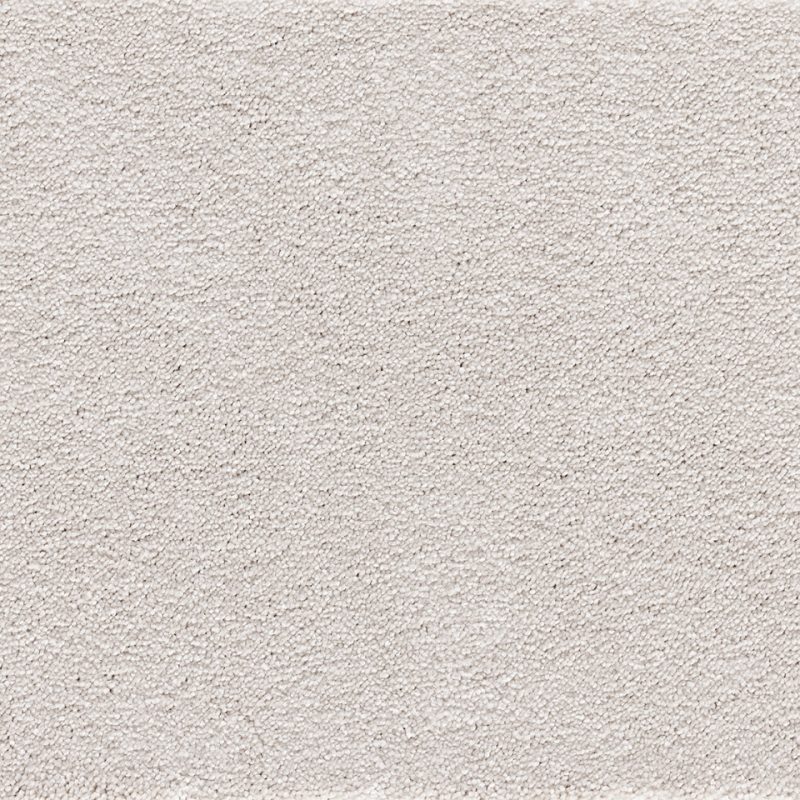 New York saxony carpet in colour Ivory